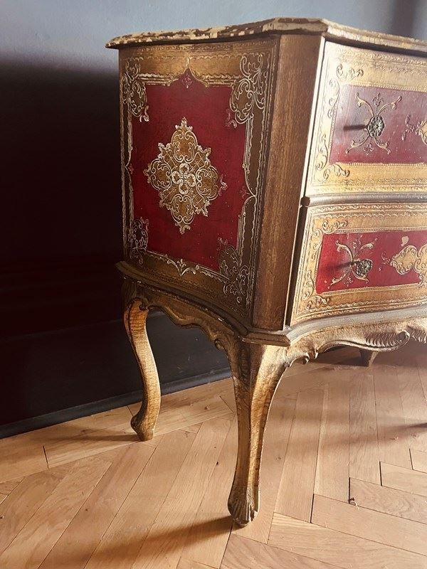 Large Italian Florentine Chest photo for sale
