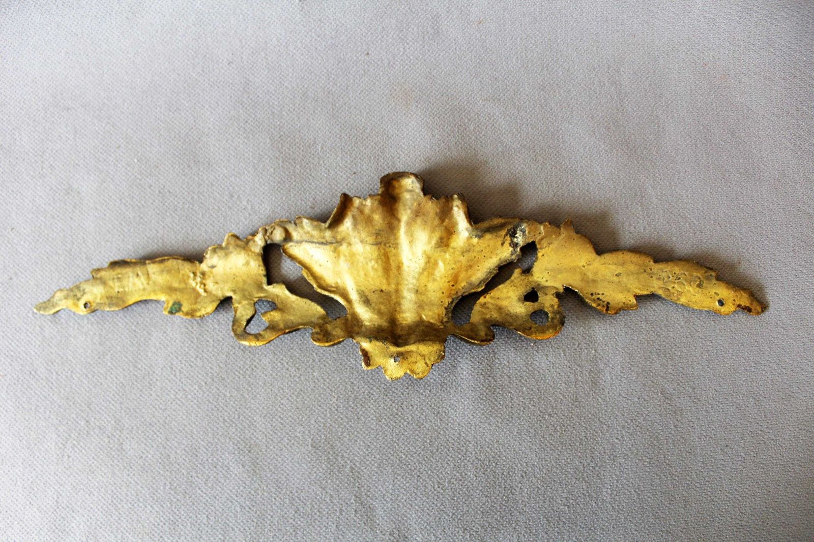 photo furniture Antiek Zwaar Verguld Bronzen Fronton, Meubelornament, Deuromlijsting, Gegoten, Regency, 19e Eeuw, Decoratieve Elementen