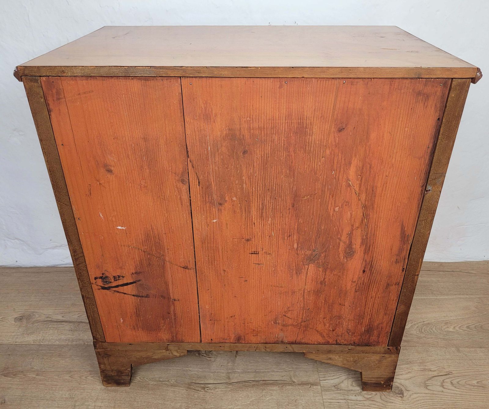 365.0 Vintage Chest Of Drawers 1950s Antique Style Drop Handles photo