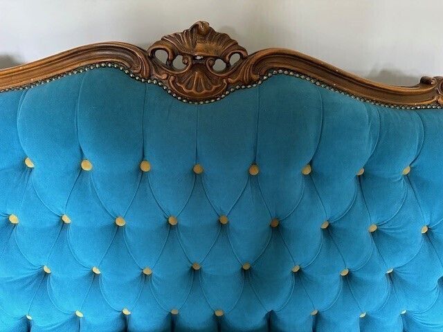 French Style Sofa photo furniture