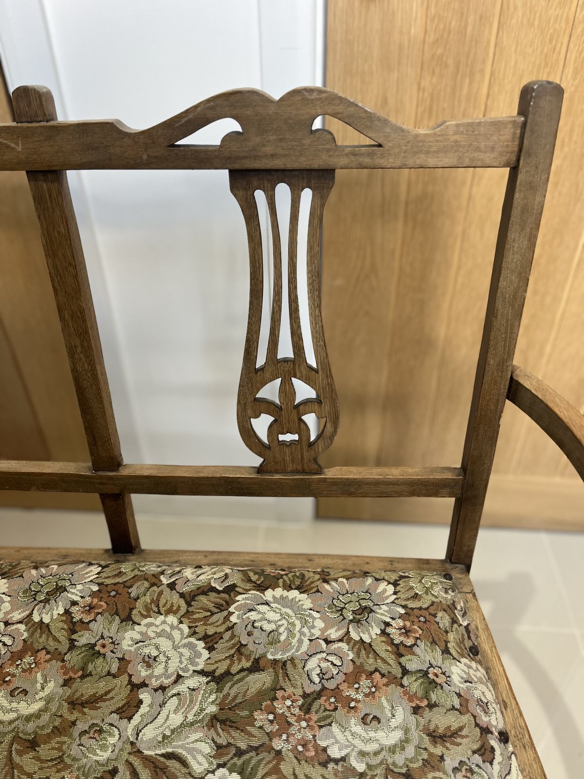 Edwardian Style Hall Seat / Two Seater   Early 20th Century