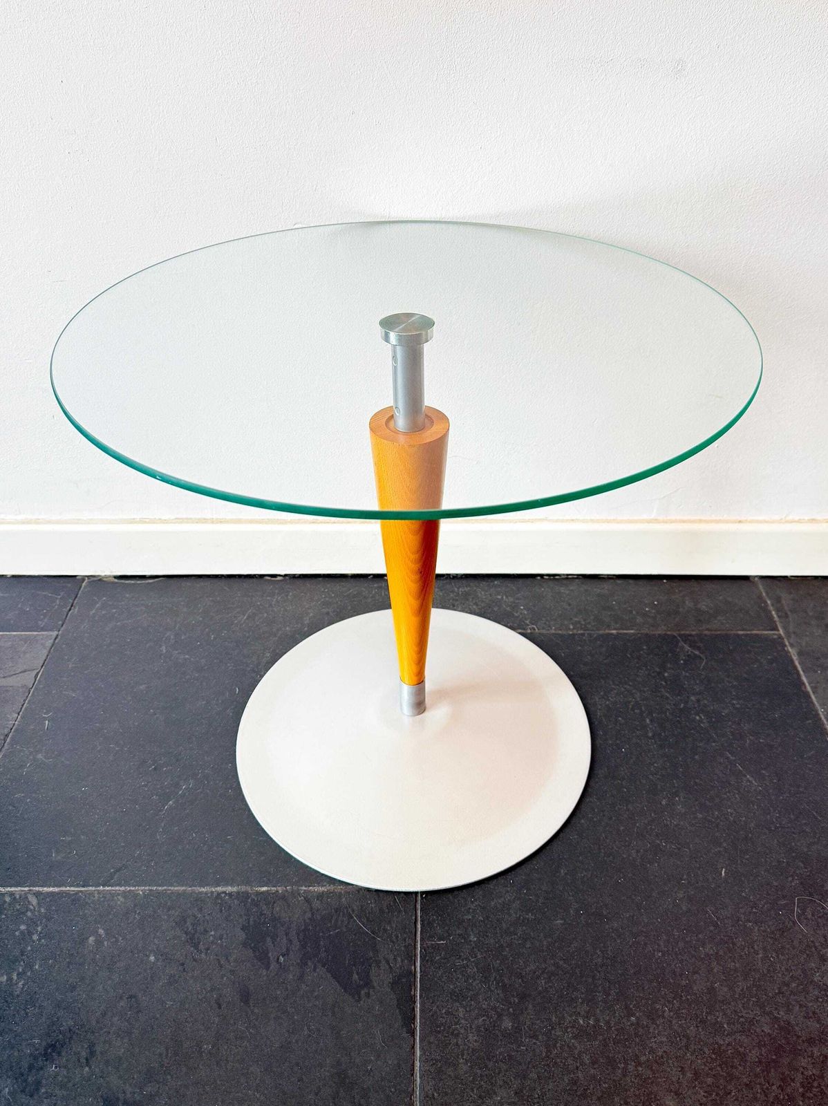 Vintage Bijzettafel | Glas, Hout, Metaal | Modern | Memphis | Jaren 1990 photo furniture