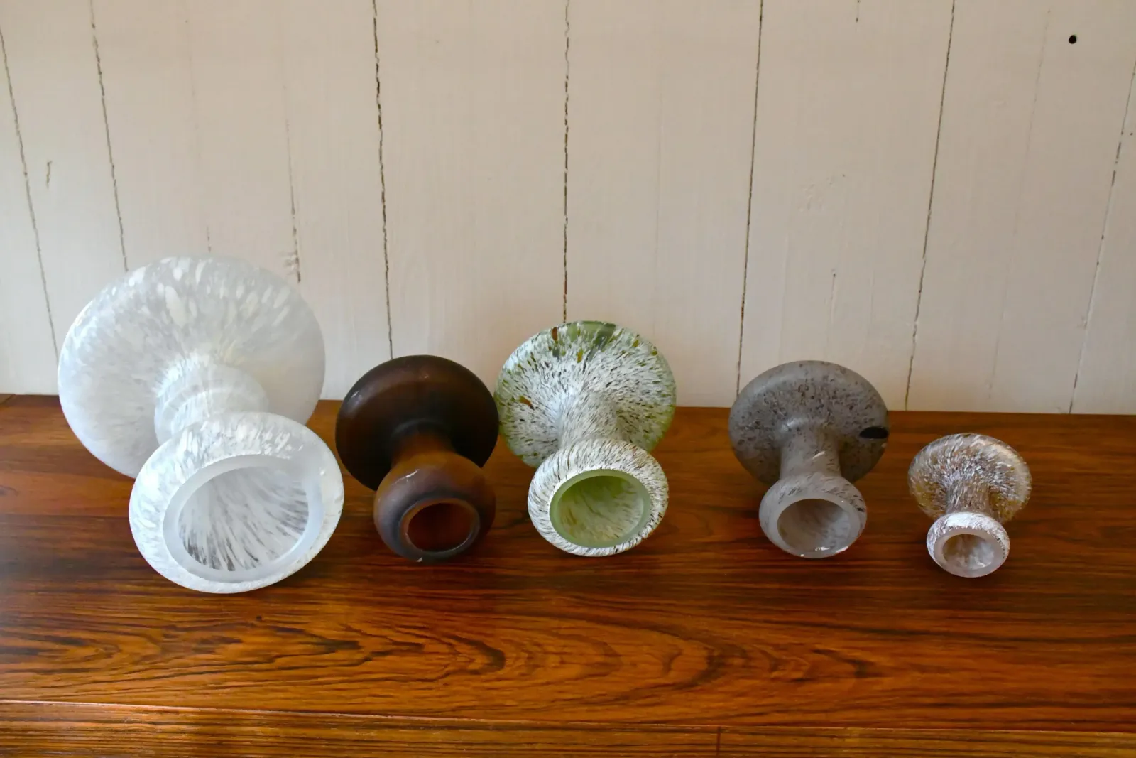 Art Glass Mushrooms By Monica Backström For Kosta, 1970s, Set Of 5 photo vintage