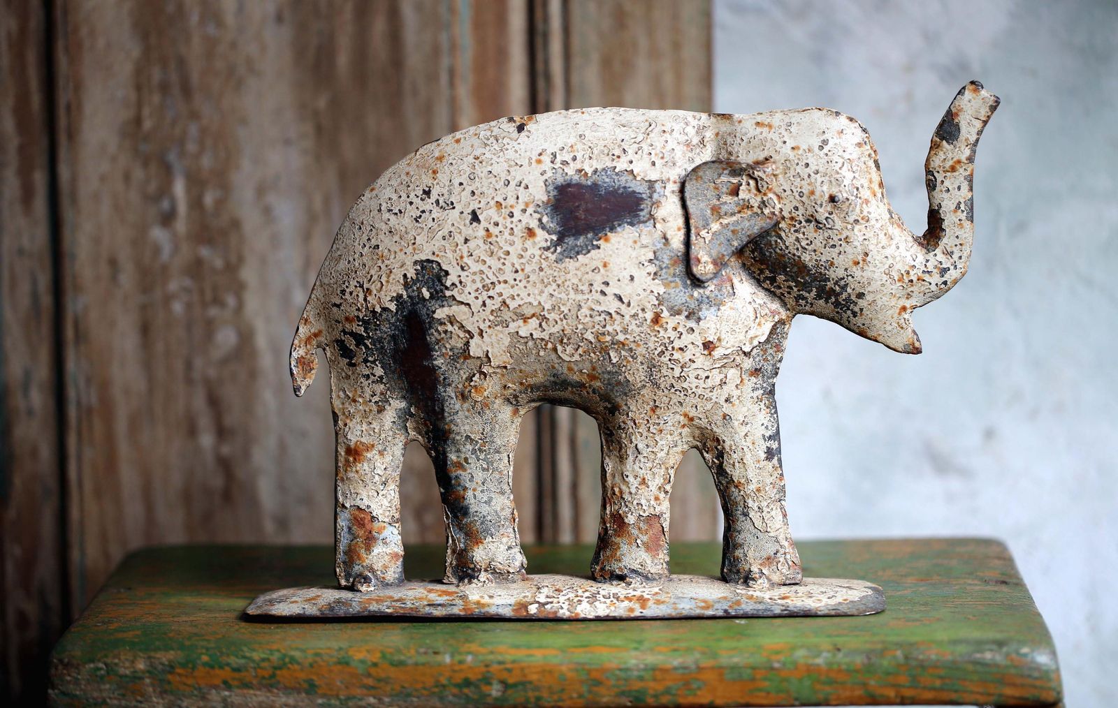 Distressed Vintage Elephant Statue Rusty Metal Figurine