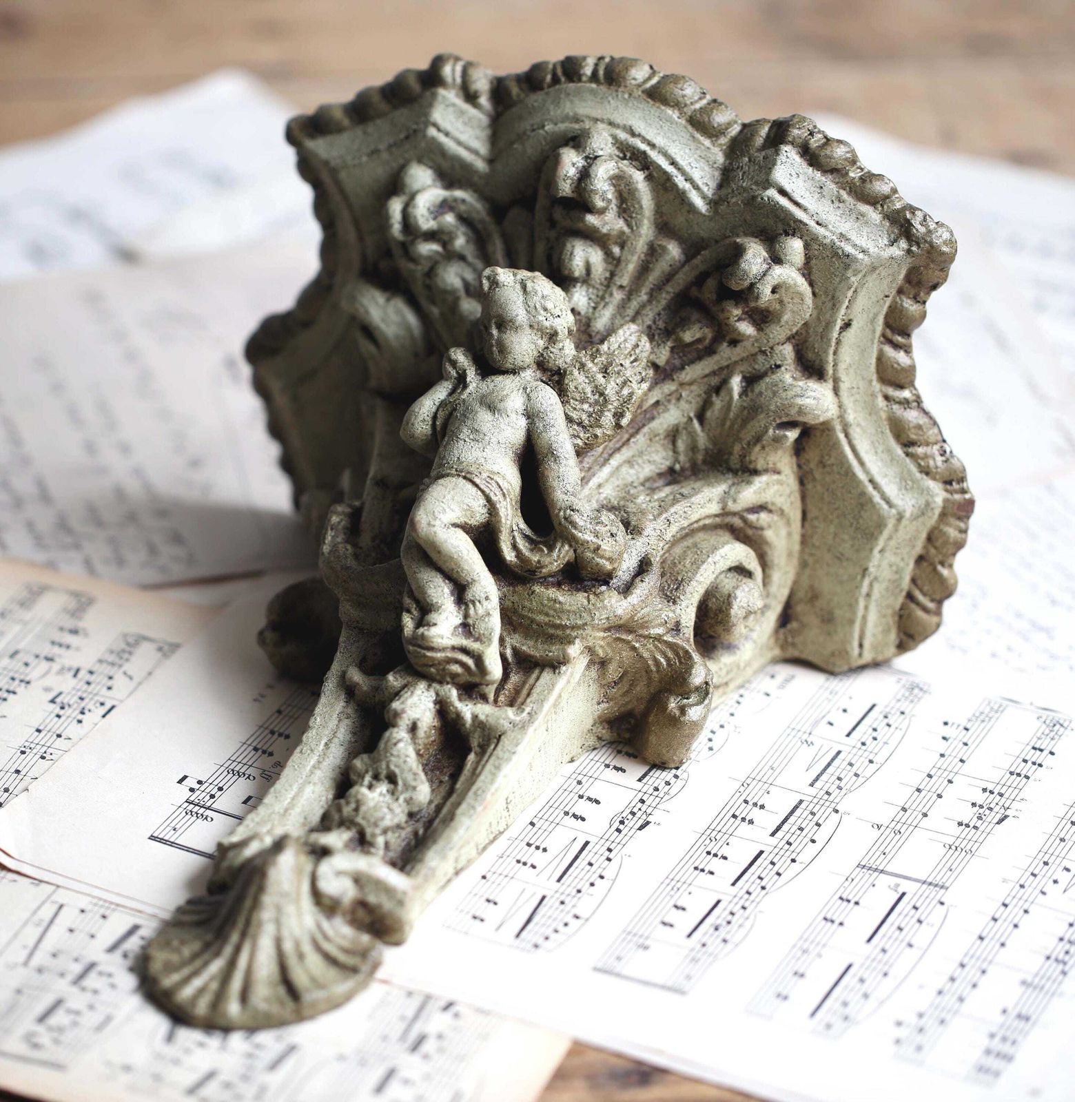 Antique Cherub Corbel French Rococo Plinth Angel Putti Wall Sconce Architectural Salvage photo vinterior