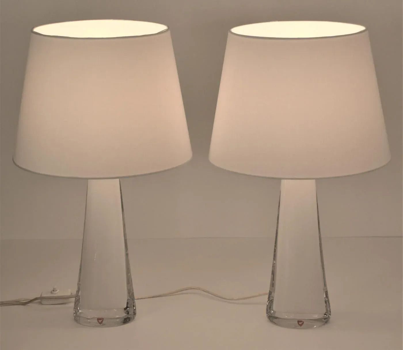 White Doublecoated Glass Table Lamps By Carl Fagerlund For Orrefors, 1950s, Set Of 2 photo Lighting
