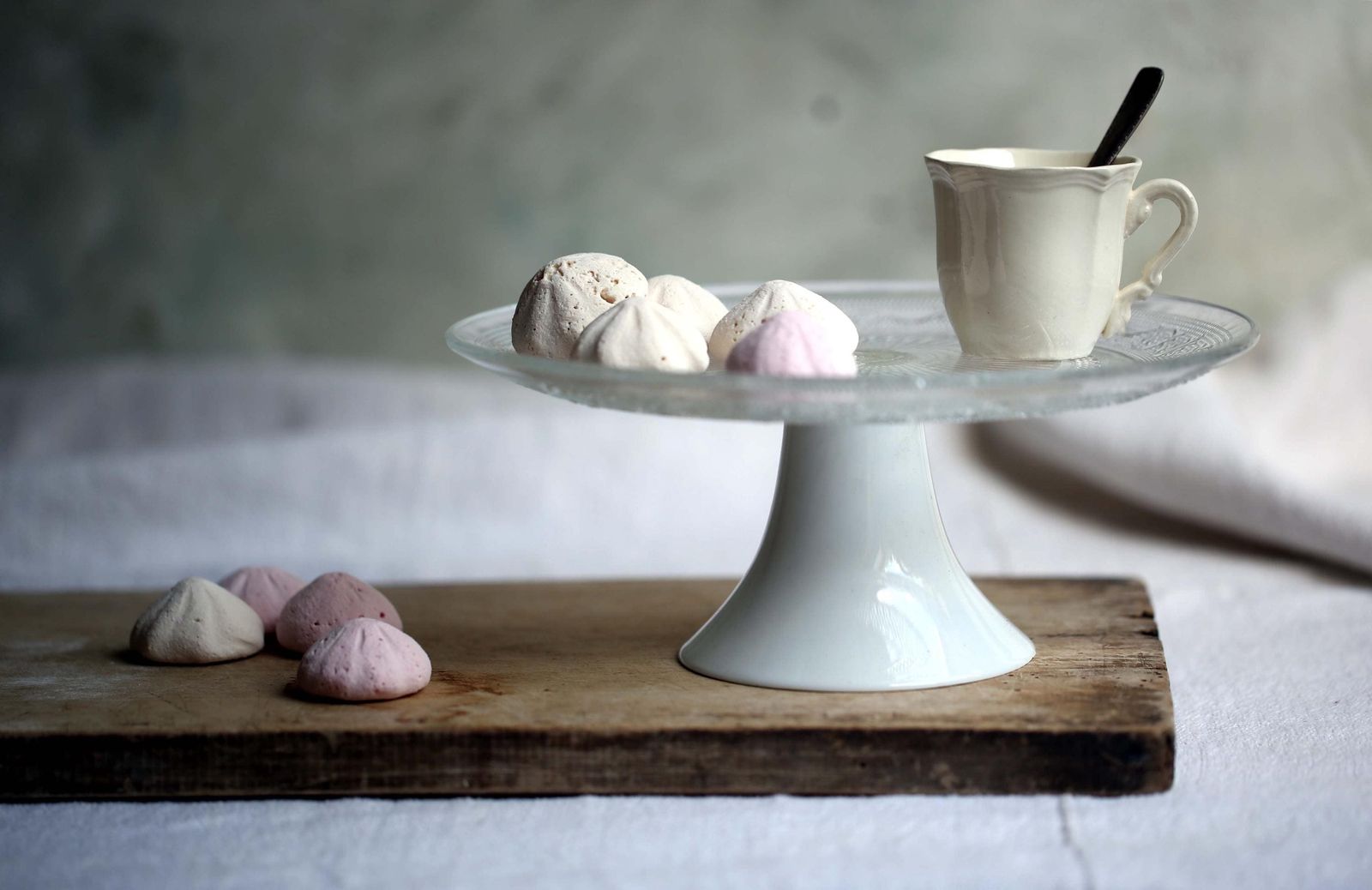 French Pressed Glass Pedestal Cake Stand White Footed Candy Stand Compote photo Home Decor