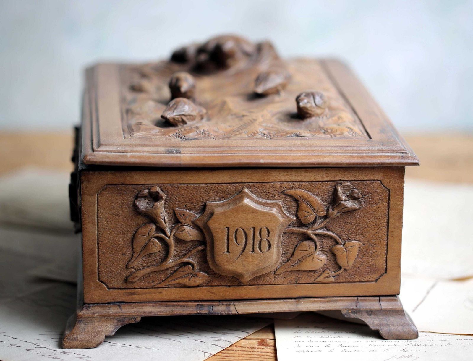 Antique French Pow Carved Wood Box: Trench Art, Signed 1918 photo 259.0