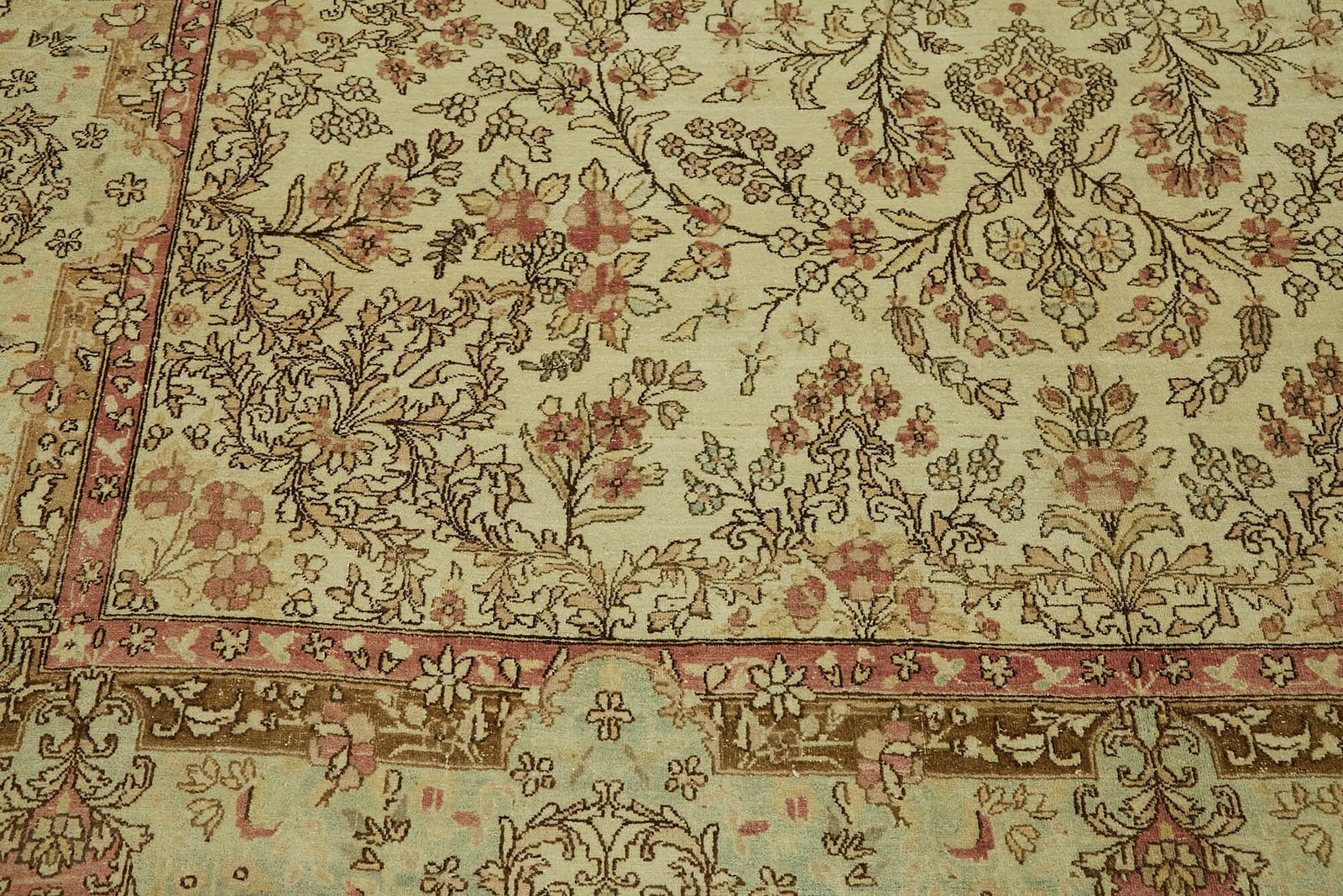 photo for sale Handmade Beige Vintage Large Area Rug 363 Cm X 265 Cm