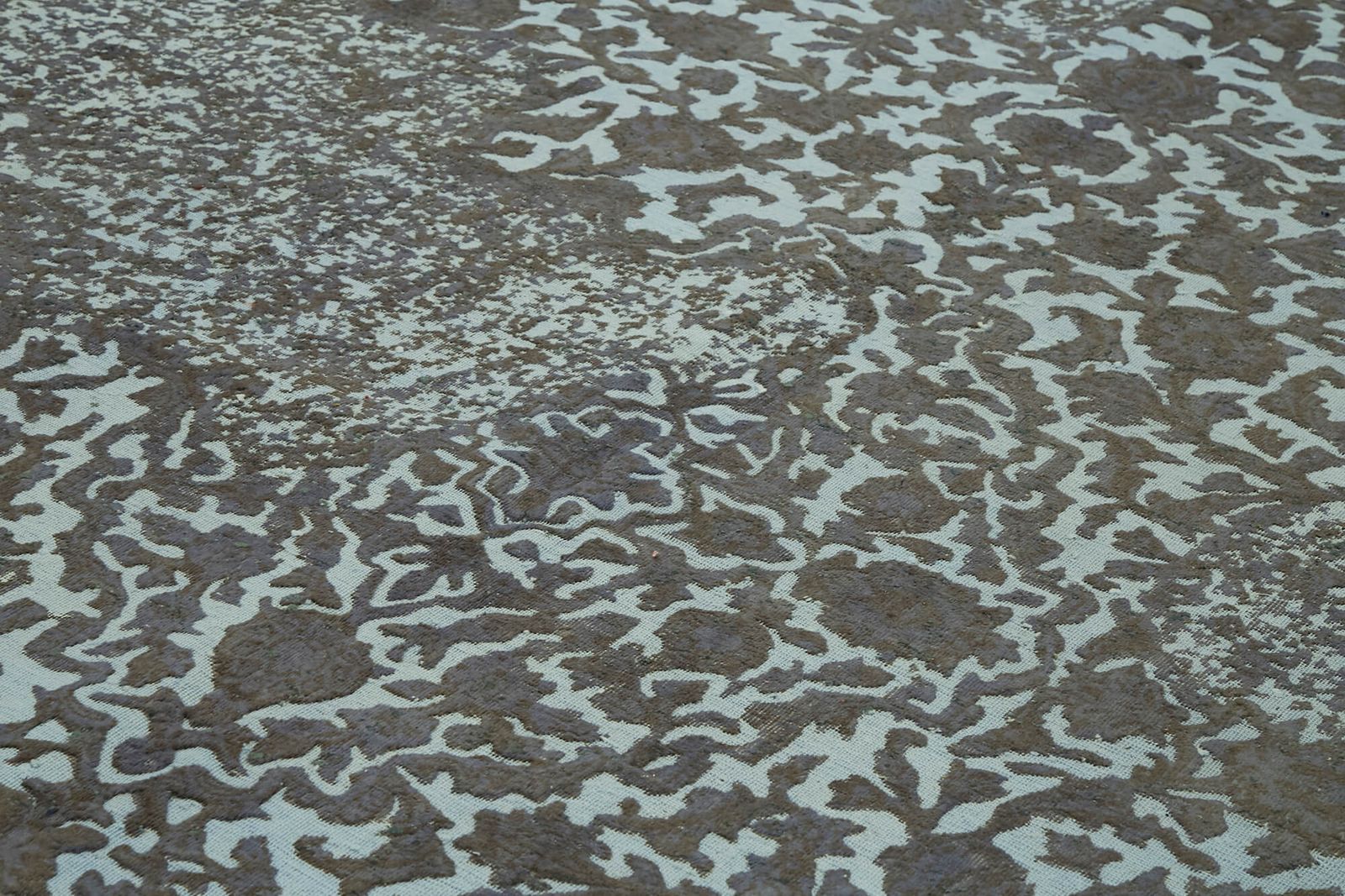 Handmade Grey Overdyed Large Area Rug 292 Cm X 396 Cm photo 2790.0
