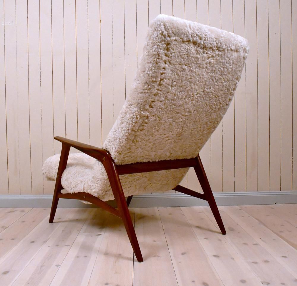 Set Of Swedish Siesta Lounge Chair With Footrest In Teak And Sheepskin From Jio Möbler, 1950s photo vintage
