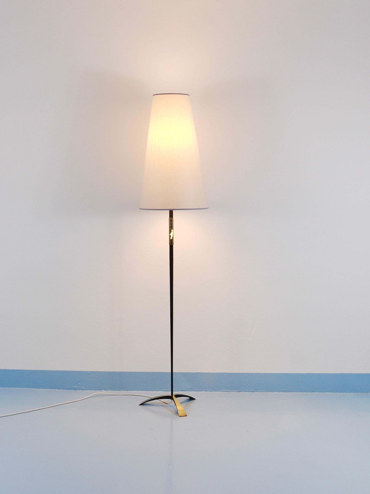 Rupert Nikoll Midcentury Brass Floor Lamp, Carl Aubock Hand Switch Austria, 1950 photo Lighting