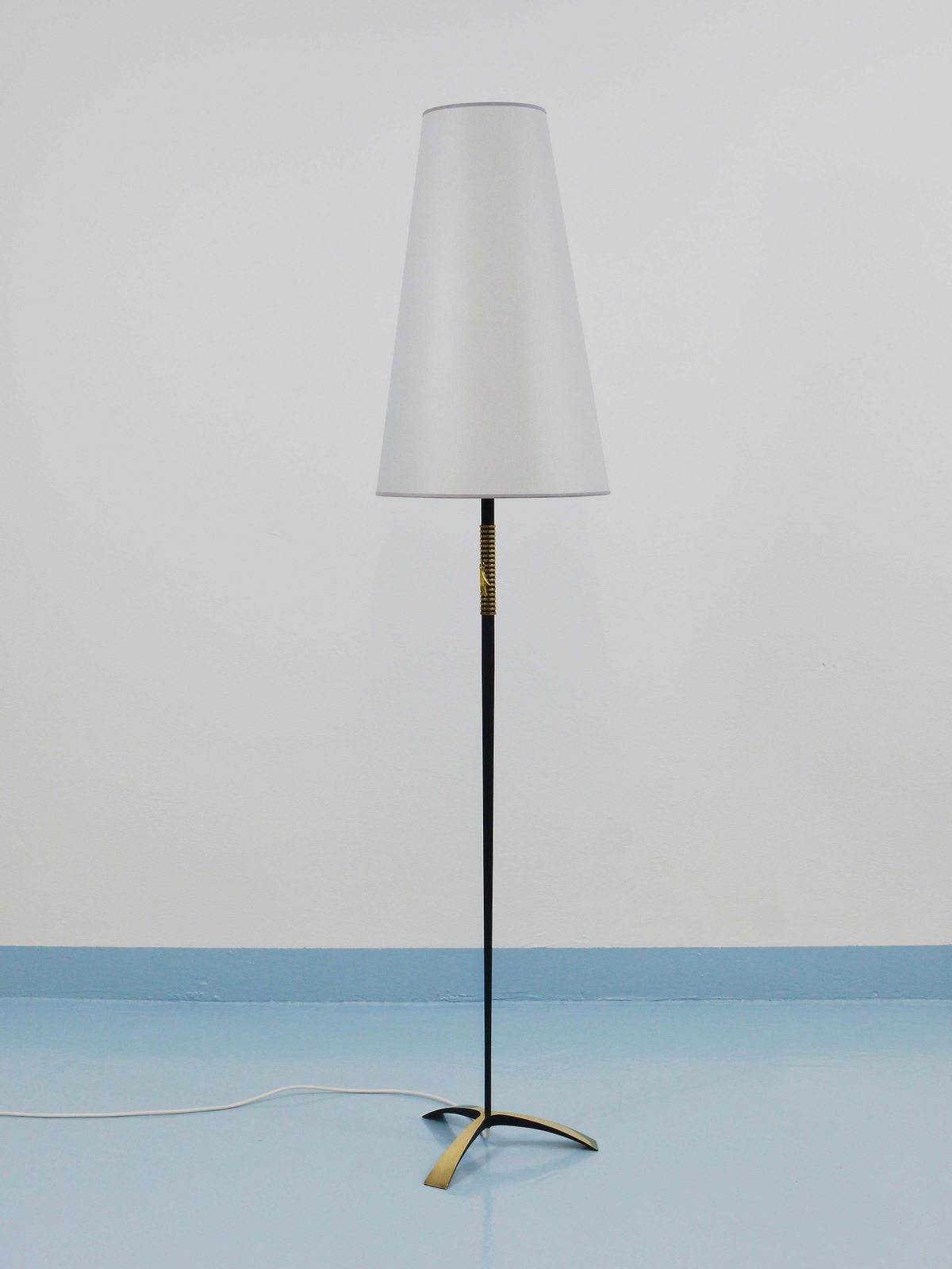 photo vinterior Rupert Nikoll Midcentury Brass Floor Lamp, Carl Aubock Hand Switch Austria, 1950