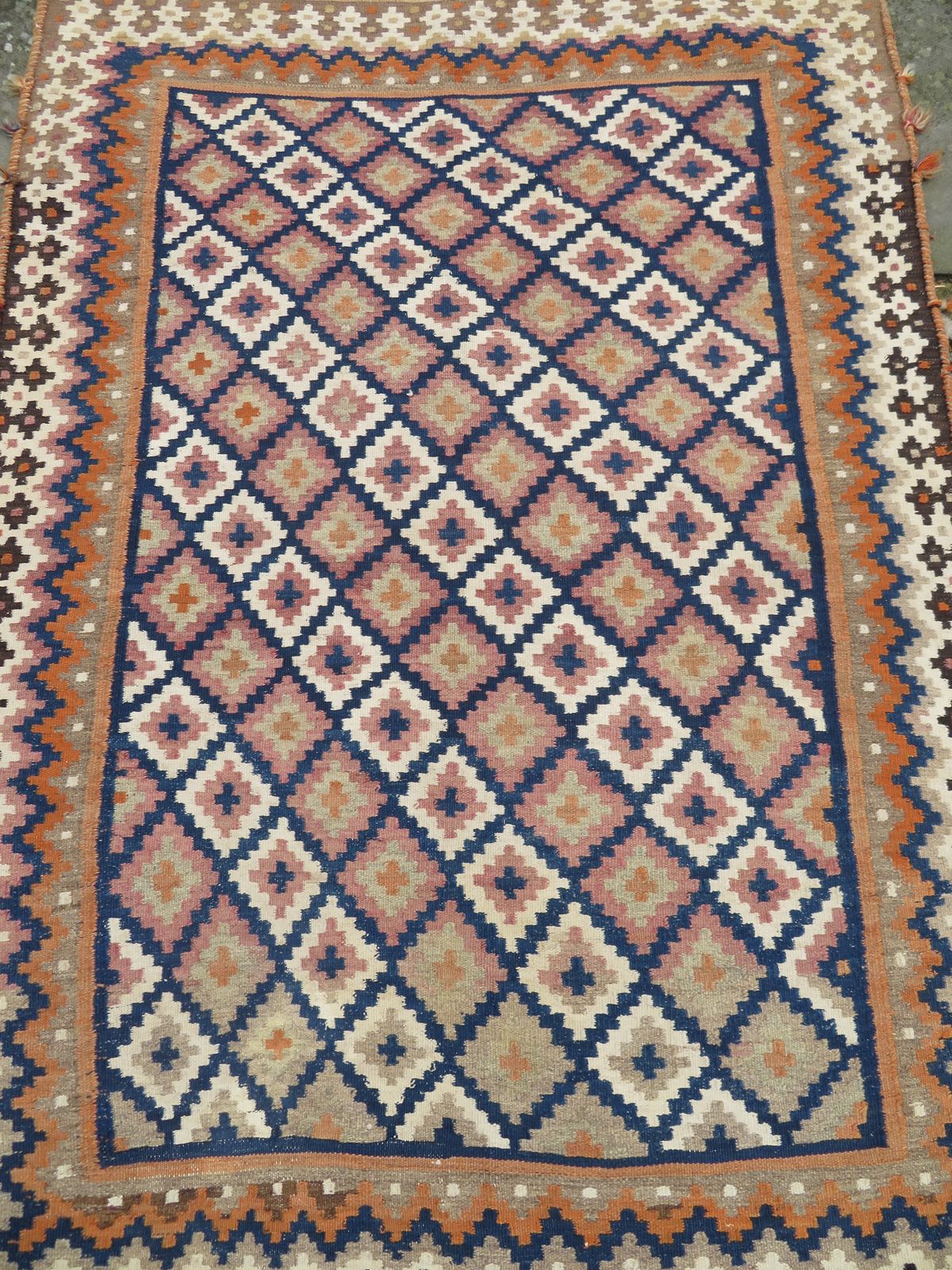 photo vinterior Qashqai Kilim. 176cm X 115cm.