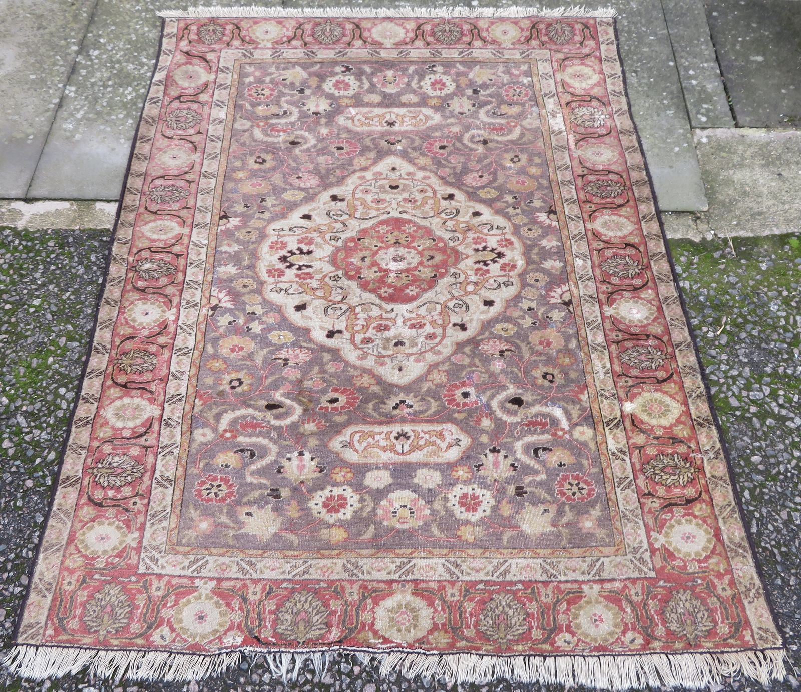 19th Century Turkish Istanbul Bandirma Rug. 184cm X 140cm.