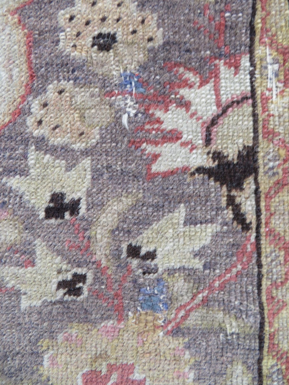 photo for sale 19th Century Turkish Istanbul Bandirma Rug. 184cm X 140cm.