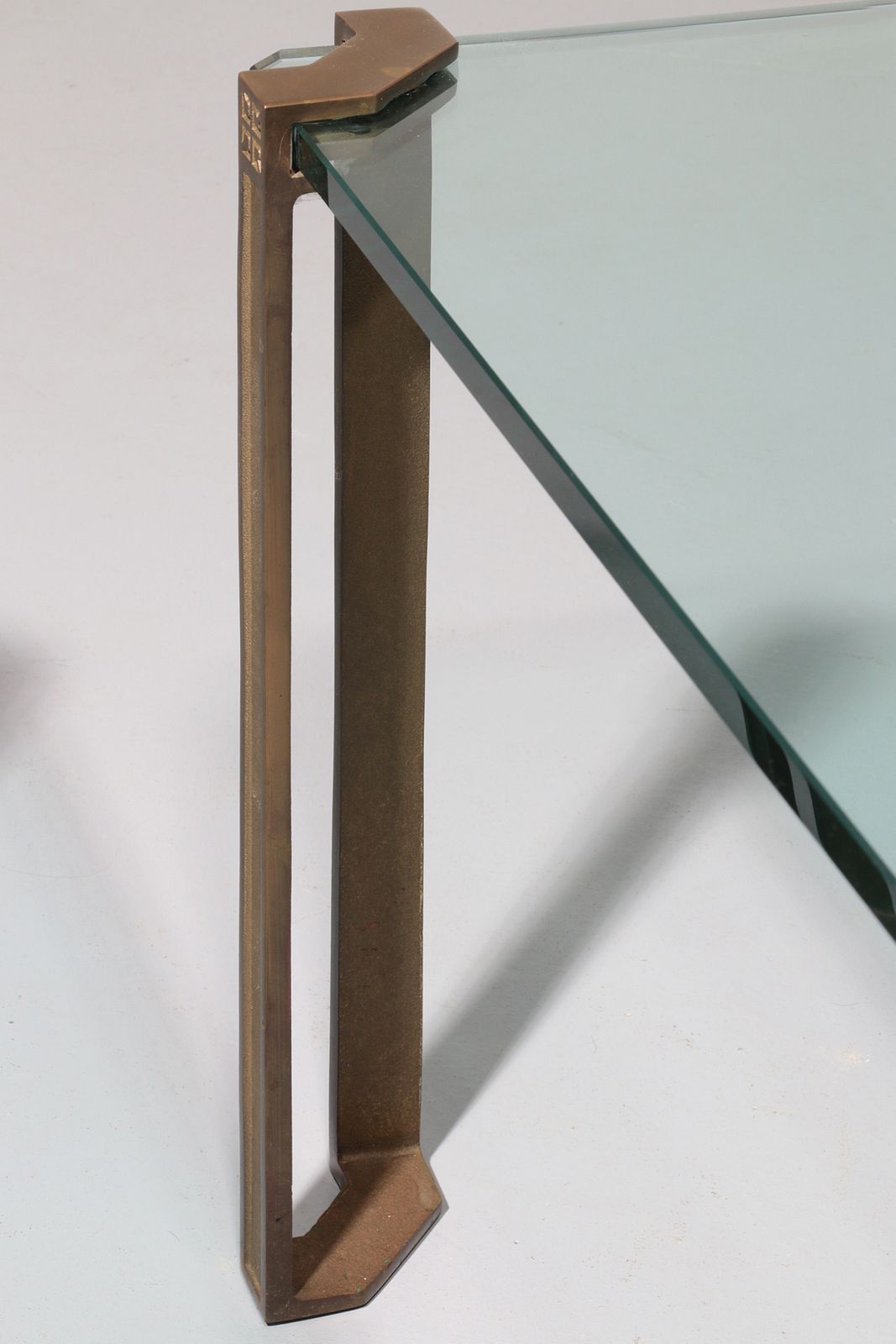 "Timeless Design By Peter Ghyczy – T24 Side Tables From The 1970s" photo vinterior