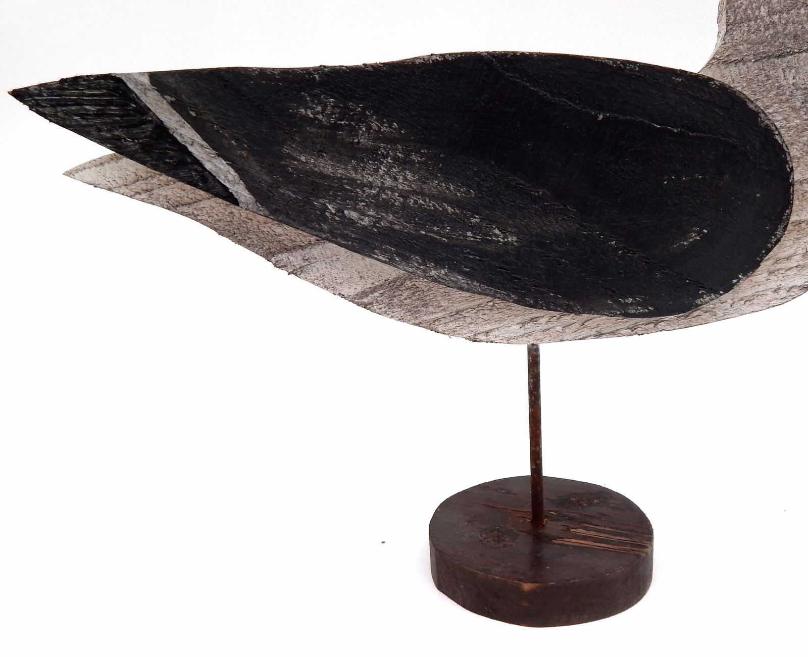 Folk Art Seagull Decoy Sculpture – Reclaimed Wood Coastal Decor, Naive Style   Full Sized photo vinterior