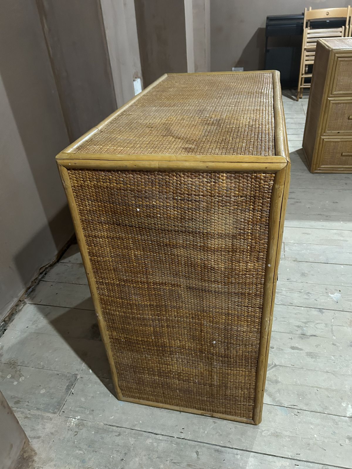 photo buy 1970s Rattan Bedroom Set