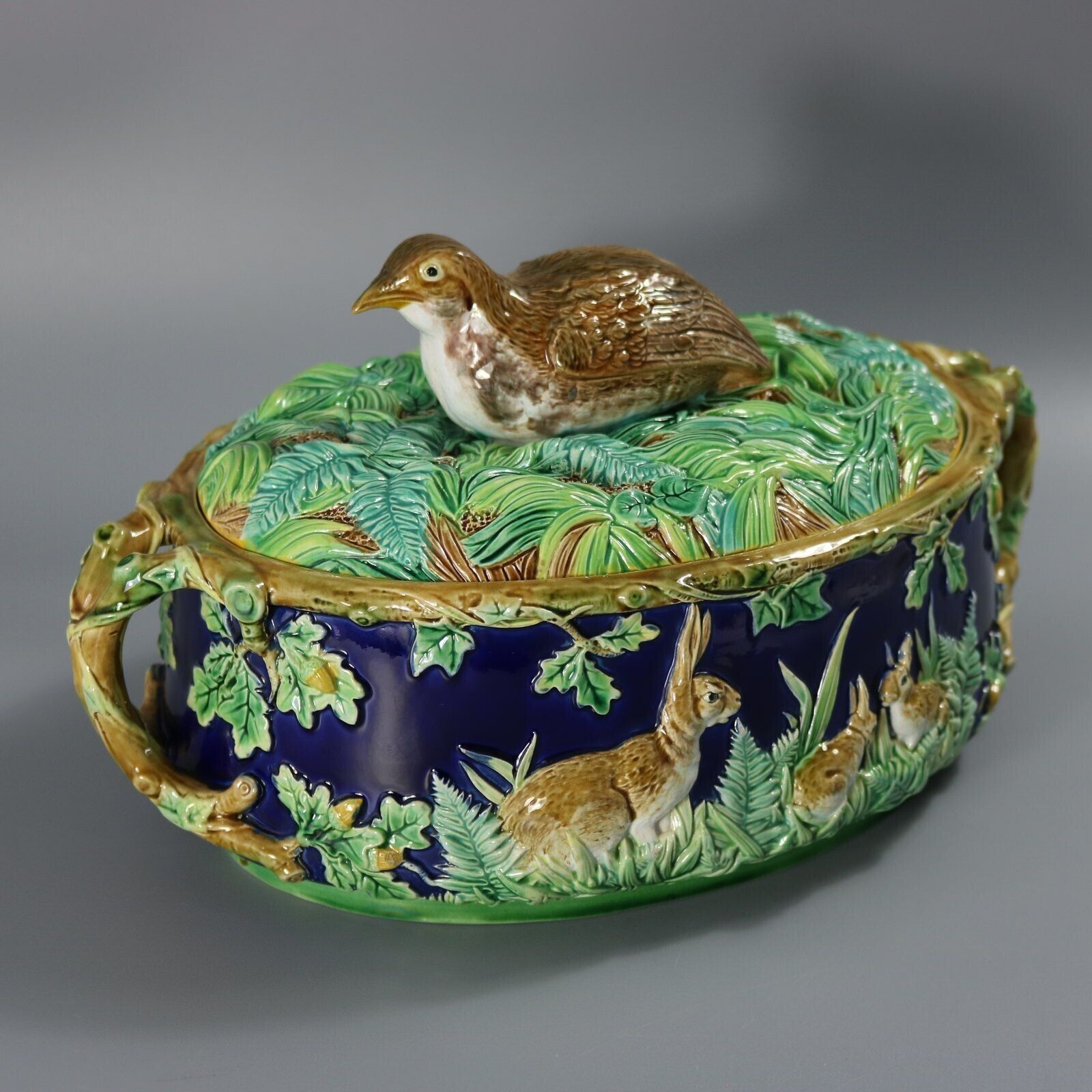 George Jones Majolica Partridge Game Pie Dish photo for sale
