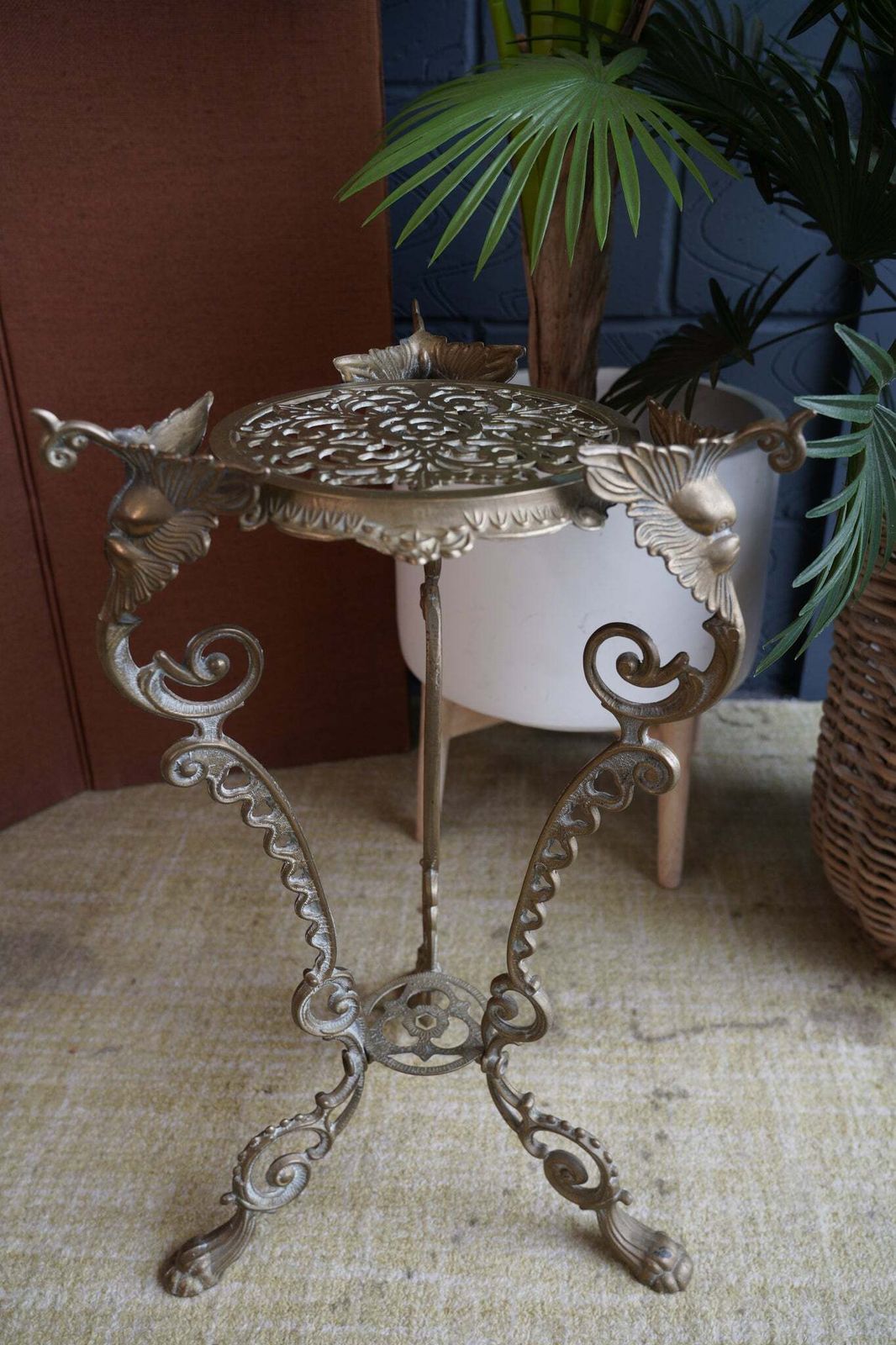 Antique Brass Plant Stand – Ornate Victorian Style Display Stand photo buy