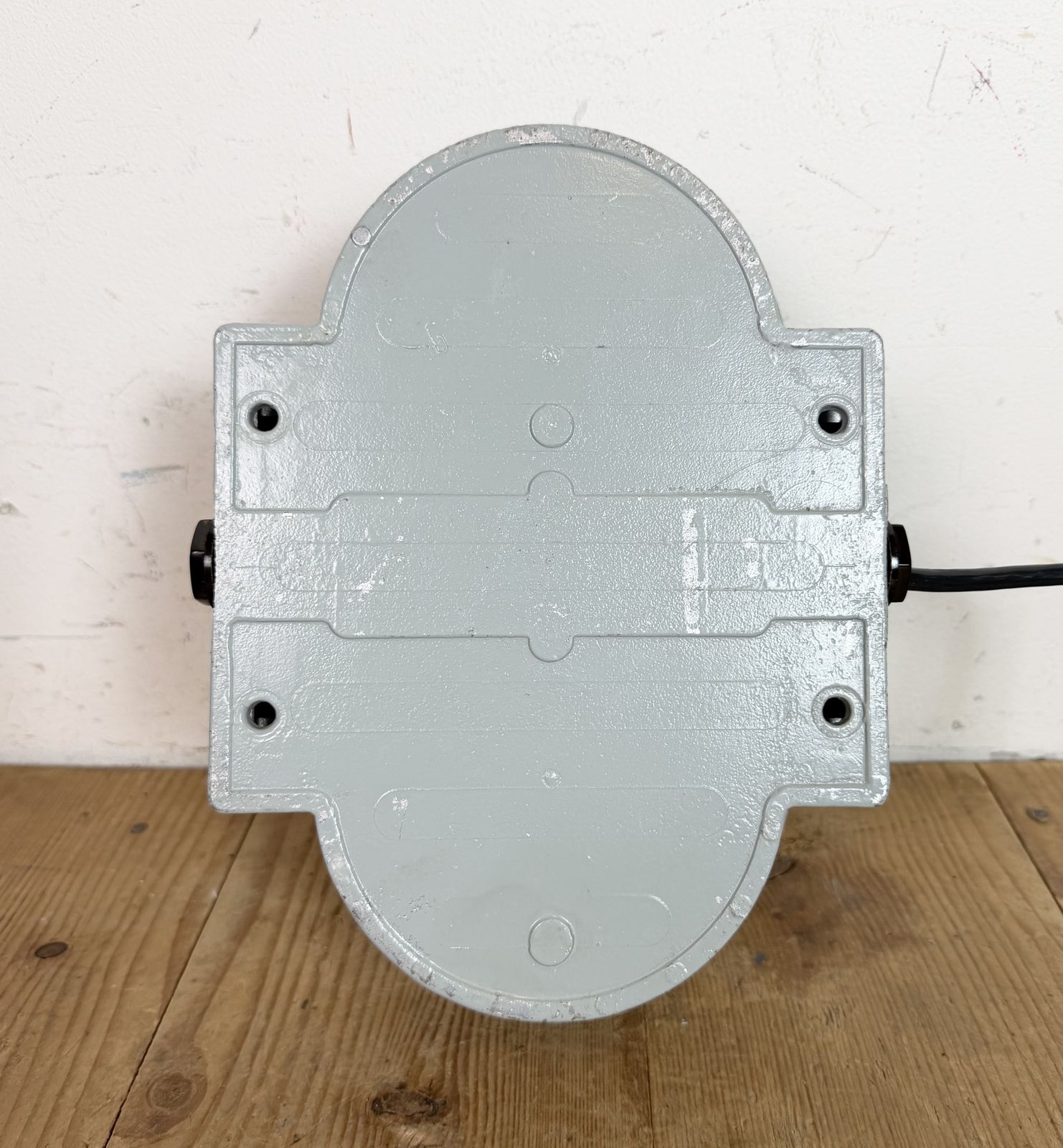 Industrial Cast Aluminium Wall Light With Frosted Glass From Elektrosvit, 1970s, 5x photo vintage