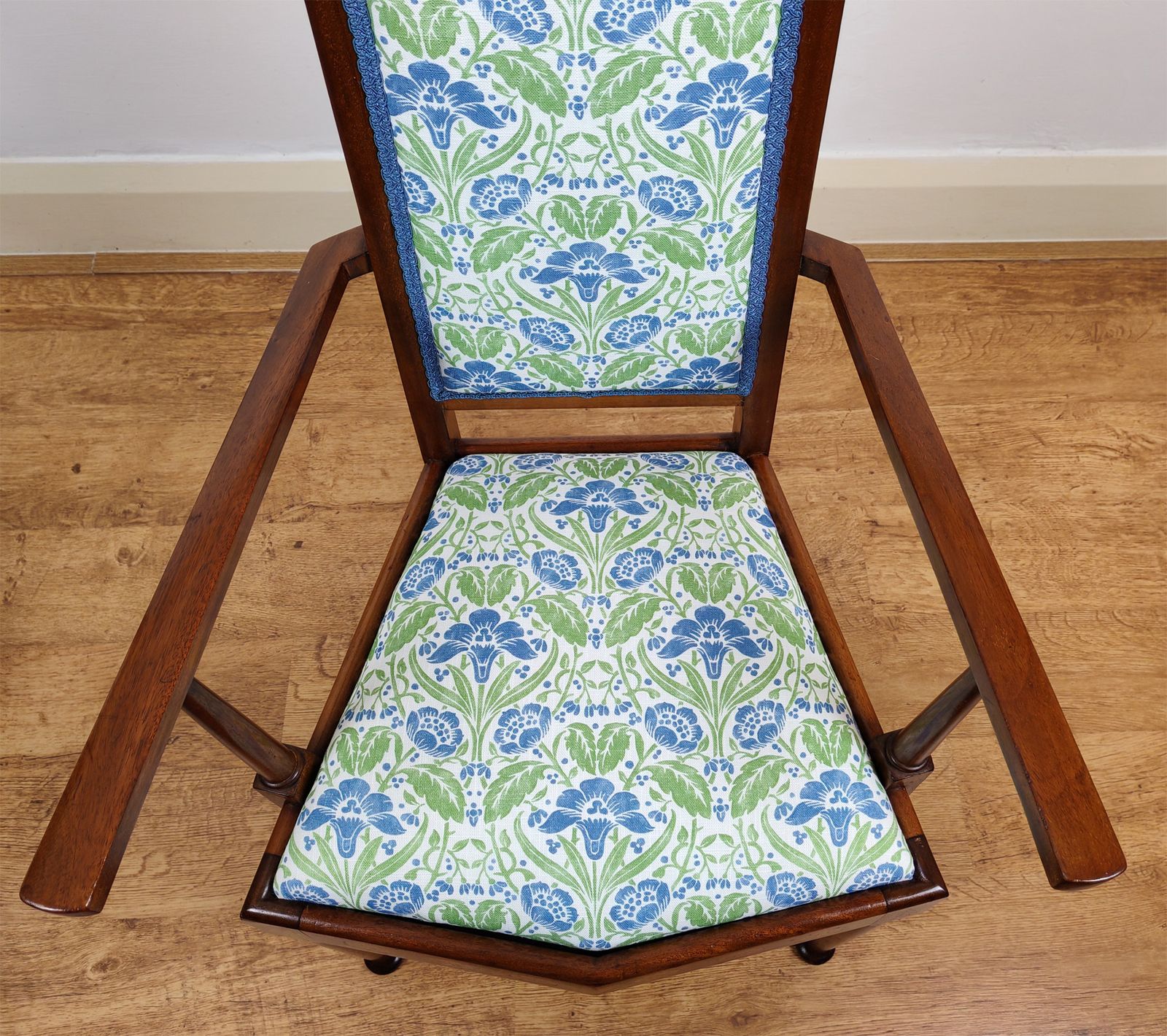 Pair Of Liberty Style Art Nouveau High Back Chairs photo vinterior