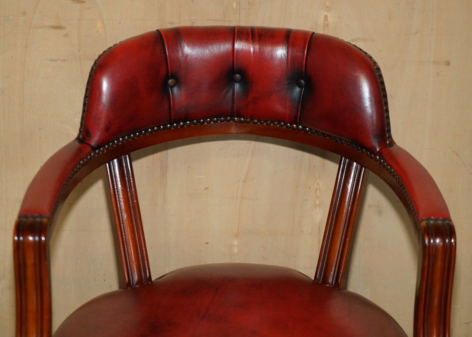 Pair Oxblood Bordeaux Leather Chesterfield Court Captains Chairs Part Of Suite photo 1950.0