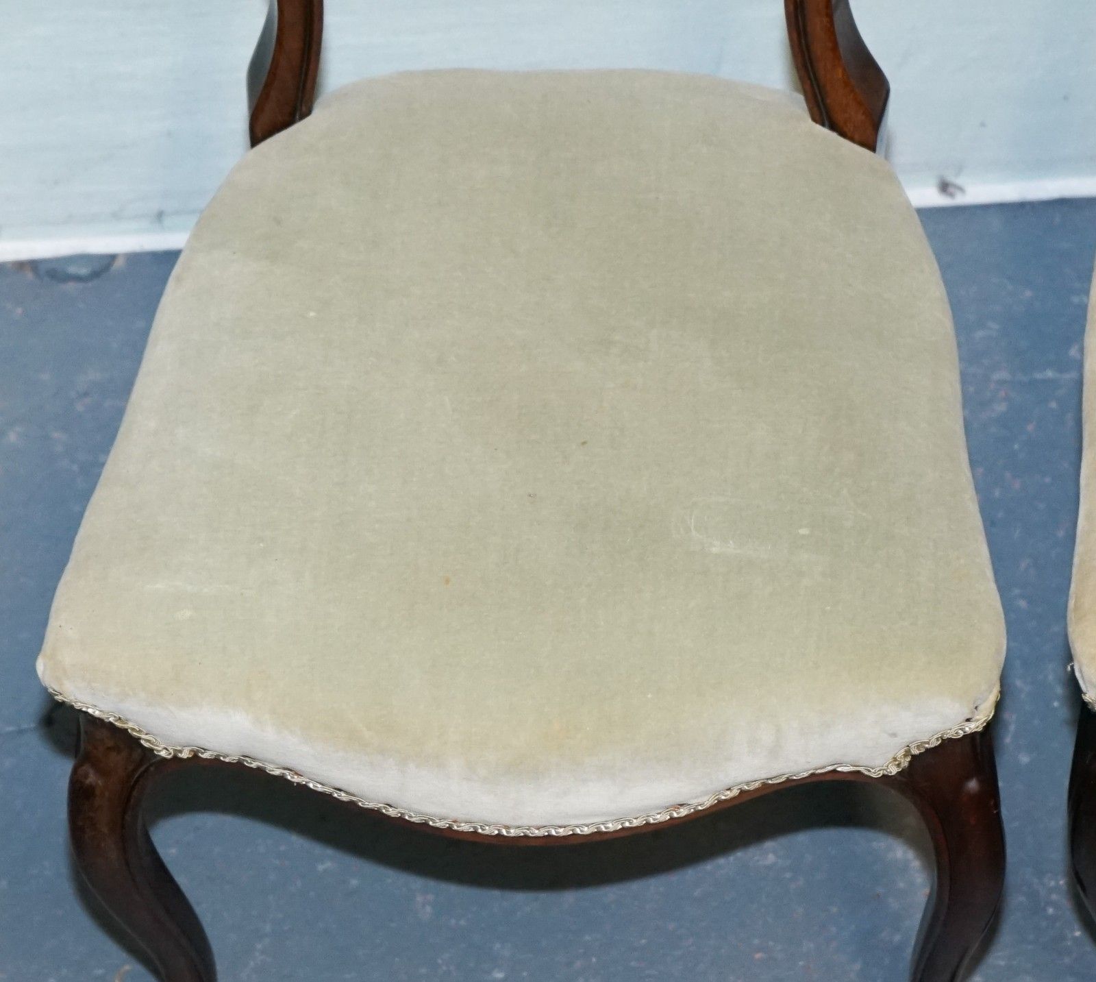 1650.0 Set Of Six Circa 1860 Victorian Balloon Back Dinning Chairs photo