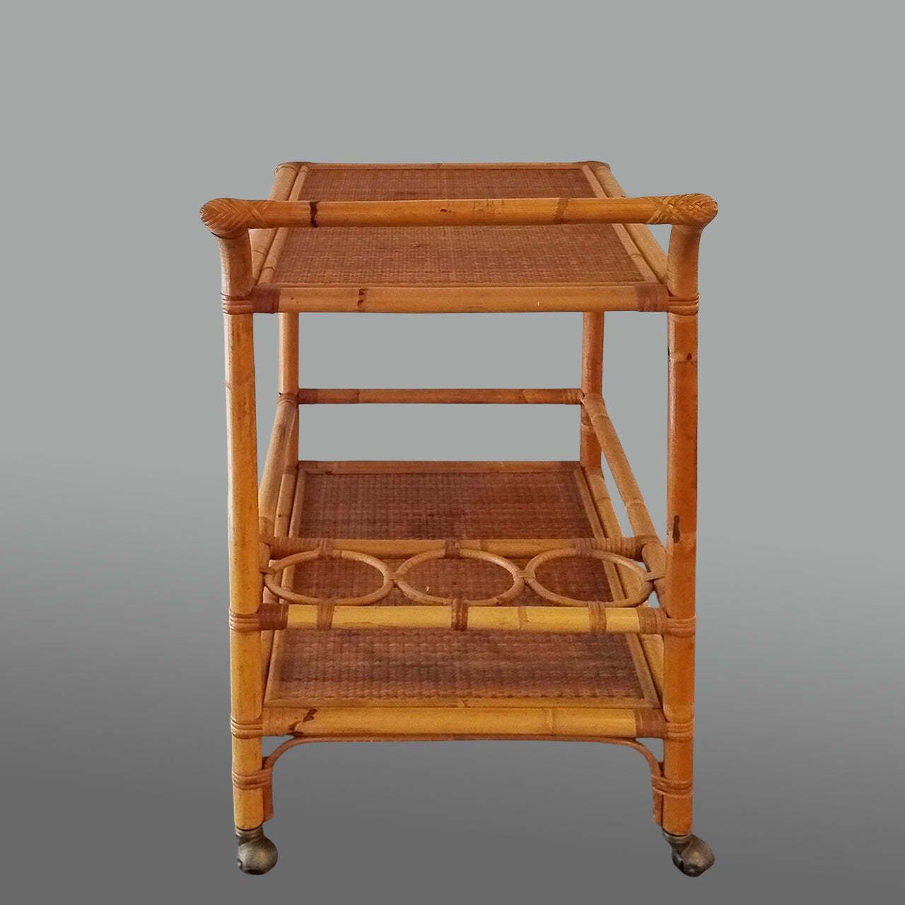 1960s Luxury Handcrafted And Elegant Bar Cart In Bamboo E Rattan. Made In Italy photo vinterior