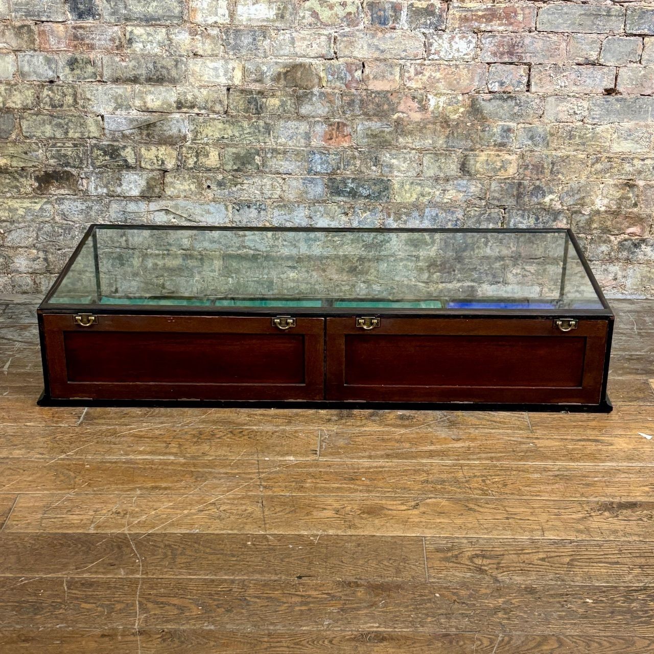 1910s F. Sage & Co. London Countertop Display Cabinet photo buy