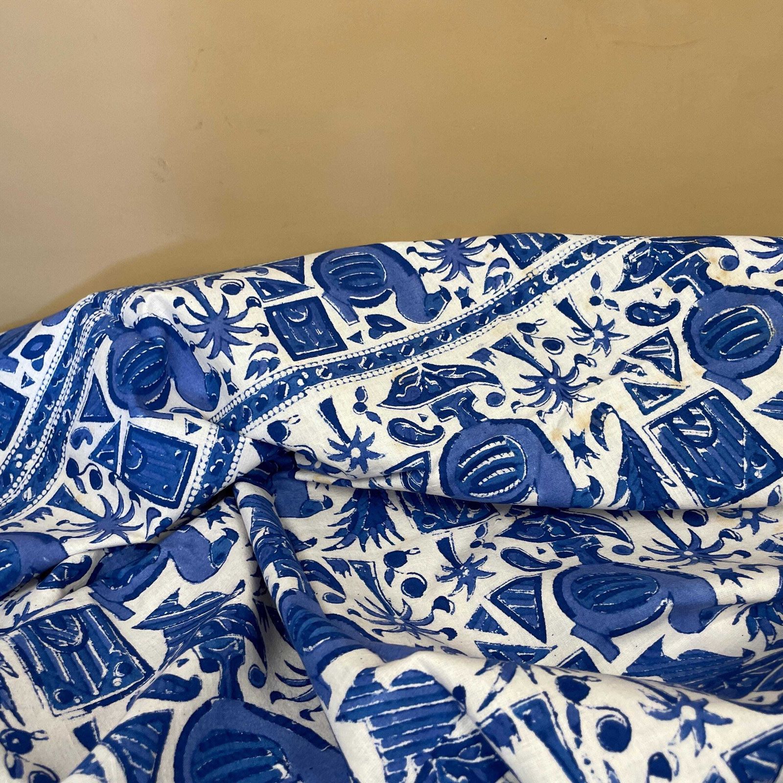 Hand Printed Indian Fabric 296x147cm Dodo Bird Pattern Block Blue White Tapestry Cotton Handmade Craft Dress Making Traditional Cloth India photo Textiles
