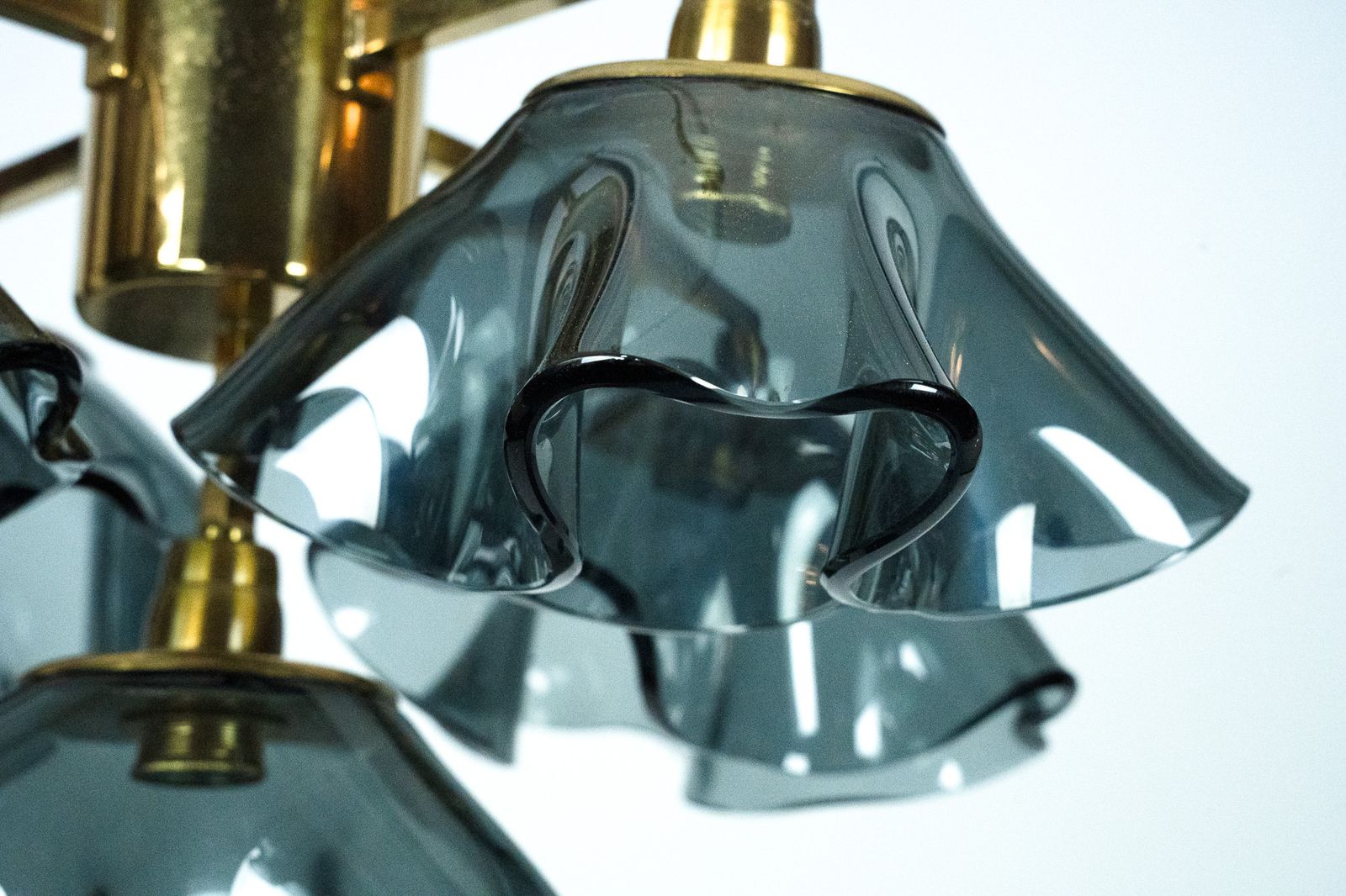 2080.0 Italian Five Arm Chandelier In Smoked Vistosi Glass And Brass, 1970s photo