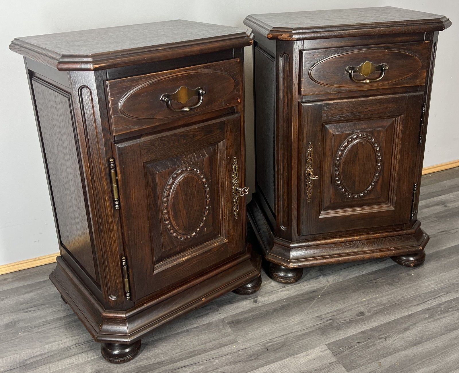 Pair Of  Bedside Tables Vintage French Nightstands Cabinets Carved Door Lot 4295 photo furniture