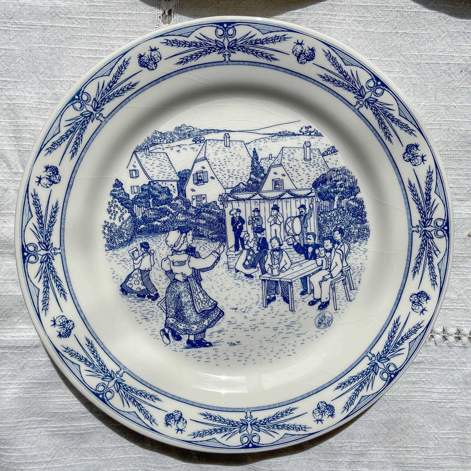 Set Of 7 Antique Gien Earthenware Dinner Plates   Ball Scene   Alsatian Village Festival   Decoration photo Home Decor