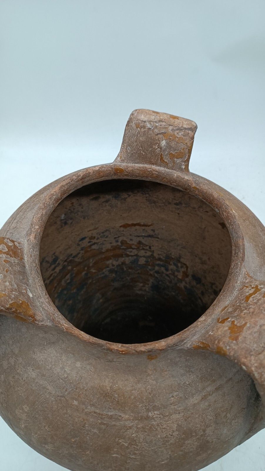photo furniture Antique Terracotta Vase Made In Italy