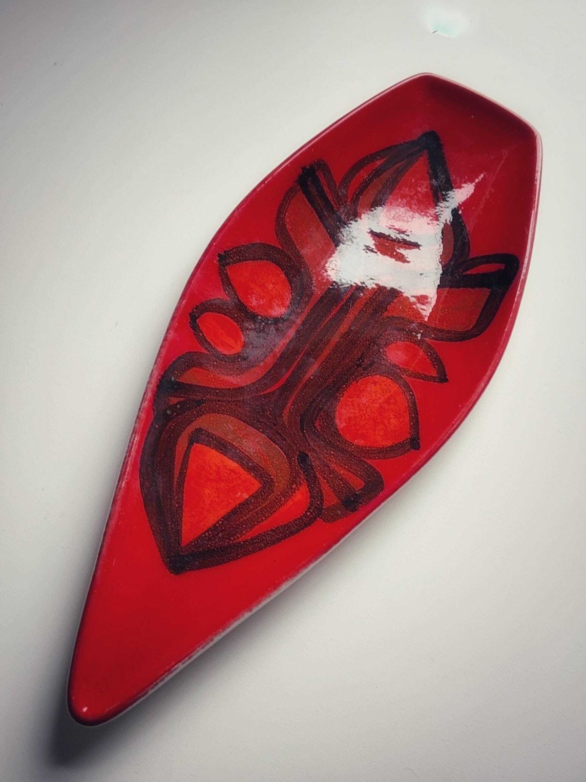 Modernist Poole Pottery Aegean Large Dish, C.1965–72 With Monogram Attributed To Diana Davis photo furniture