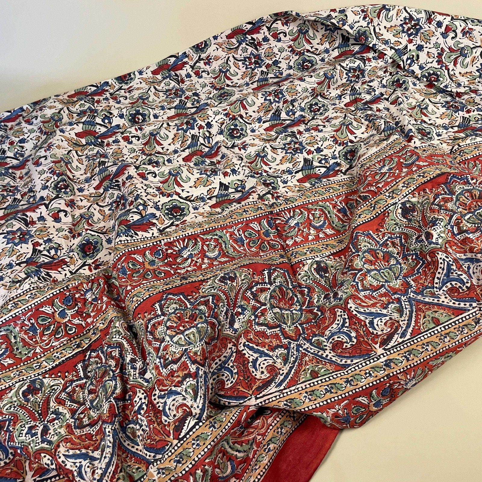 Hand Printed Indian Fabric 215x170cm Pattern Block Beige Blue Red Tapestry Cotton Handmade Craft Round Making Traditional Cloth India photo furniture