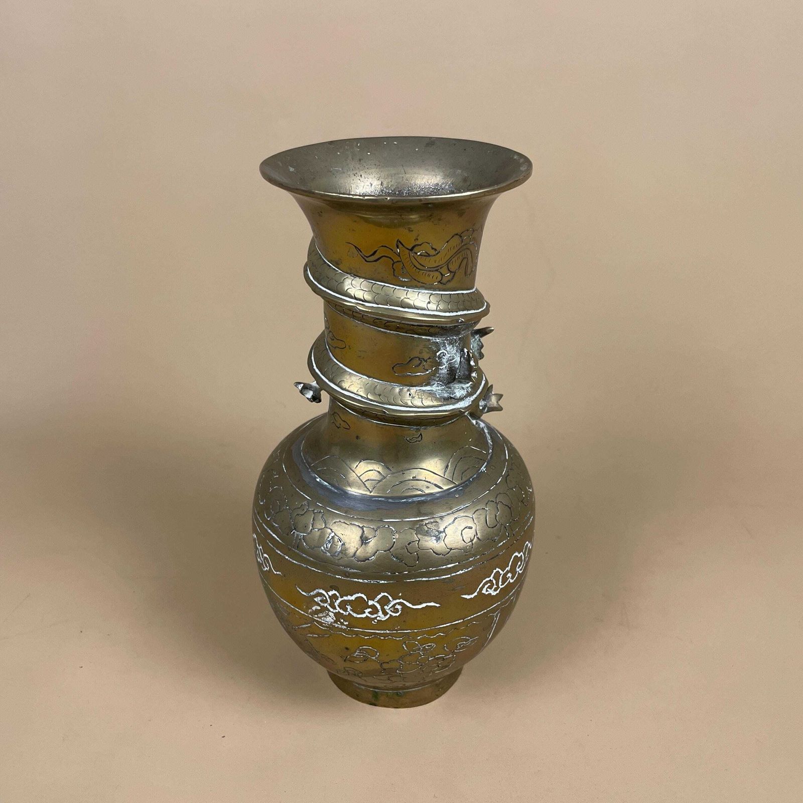 Gold Brass Oriental Chinese Vase Decorative Pot Antique Asian Hand Wrapped Dragon Twisted Pattern Decorative Vintage Engraved Traditional photo vintage