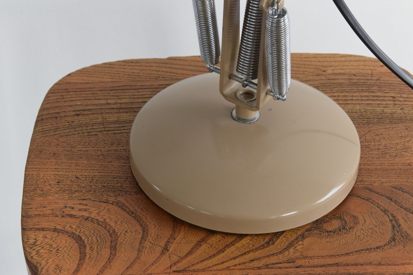 Vintage Mushroom Beige Anglepoise 90 Lamp By Herbert Terry & Sons photo vintage