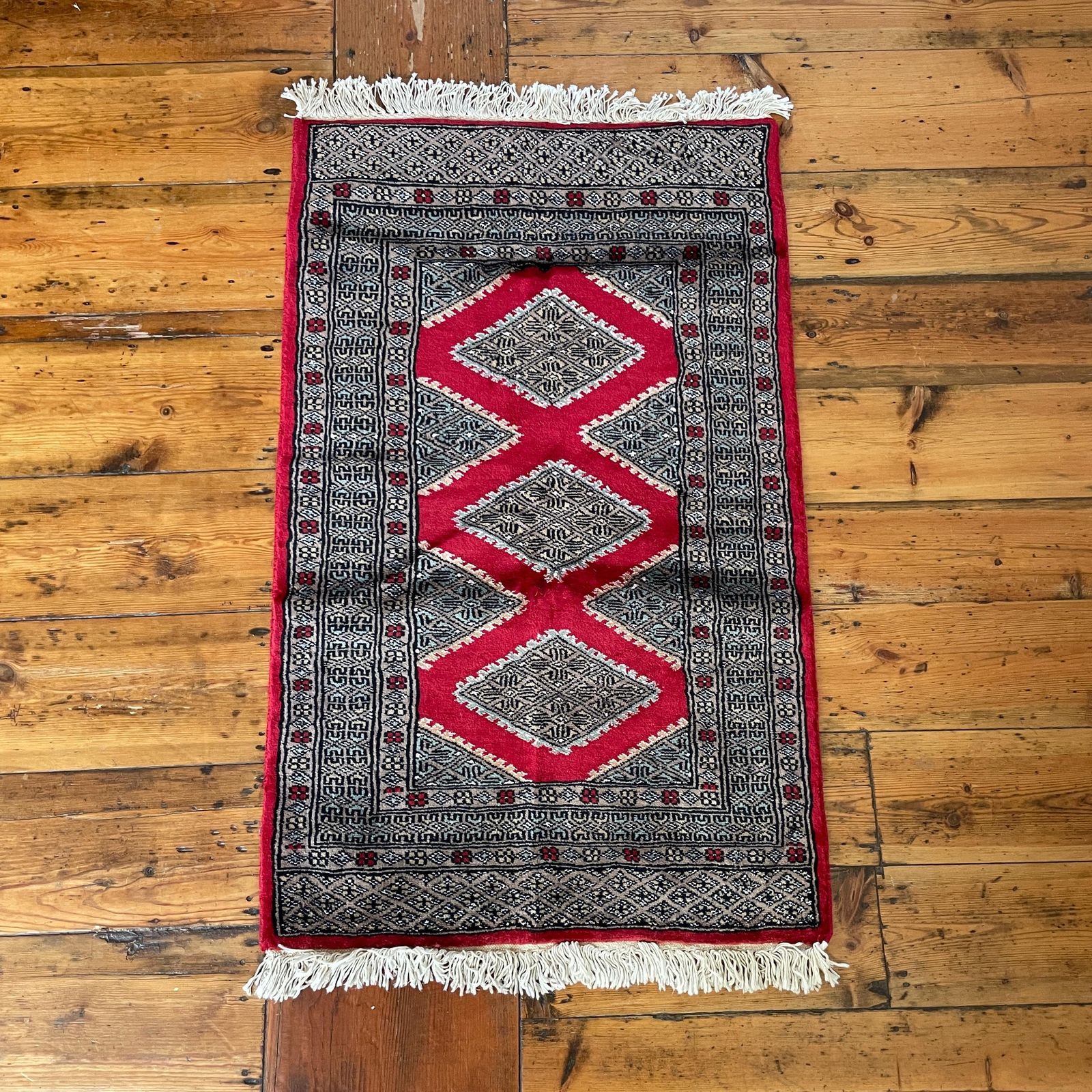 Textiles Vintage Wool Rug Hand Knotted Red Geometric Pattern Middle Eastern Carpet Small Area Rug Handmade Boho Floor Decor Accent Rug Tassels photo