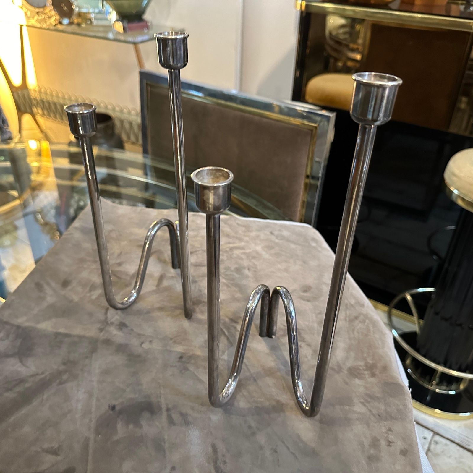 Two 1980s Iconic Lino Sabattini Minimalist Silver Plated Chandeliers photo 2392.0