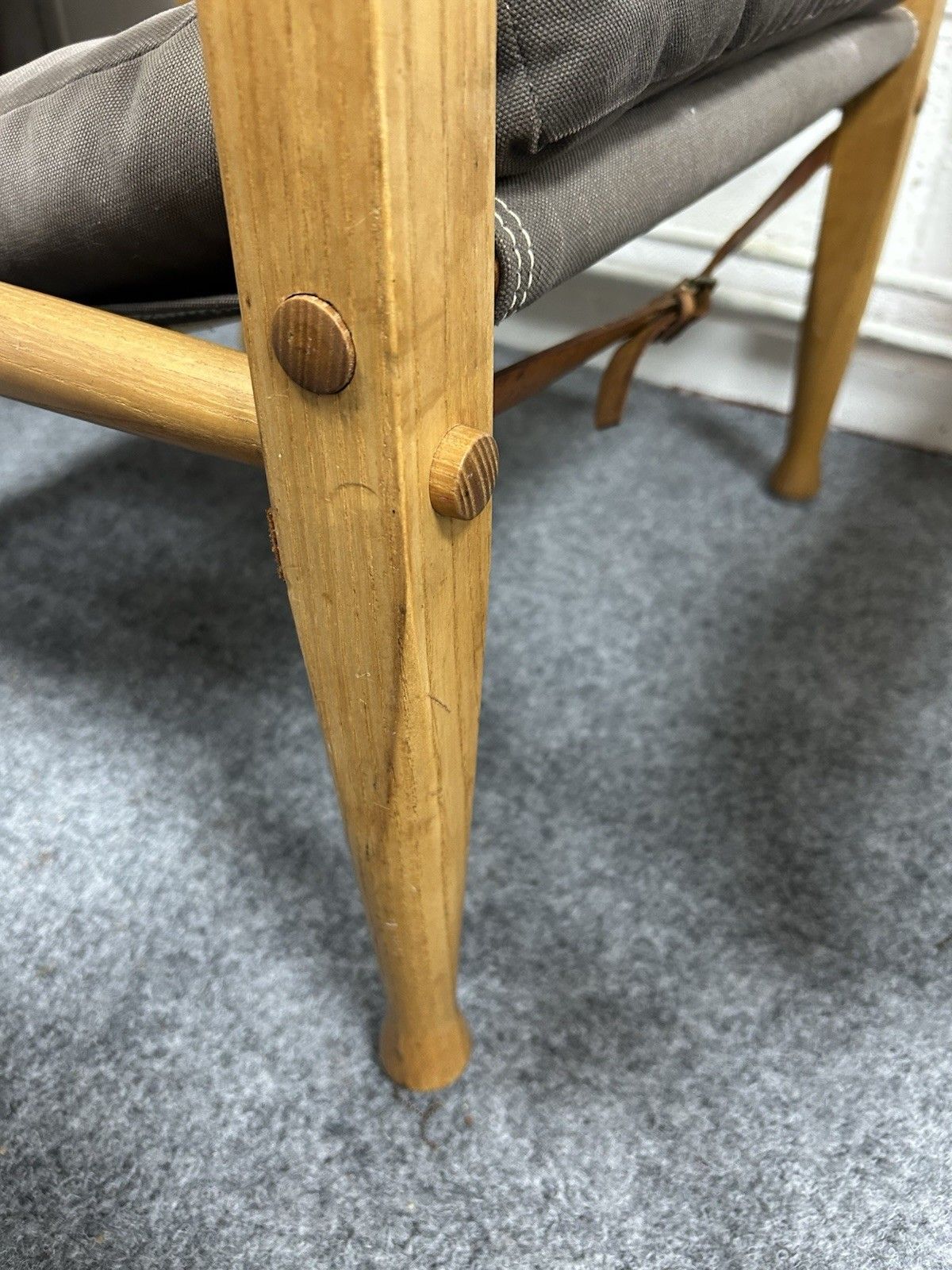 photo vinterior Pair Original Safari Chairs Kaare Klint Grey Canvas Ash Frame Danish Mid Century