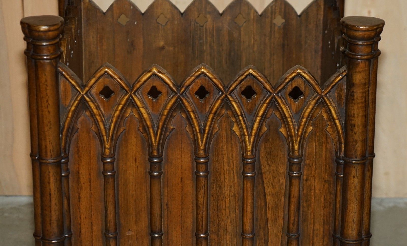 Stunning Pair Of Gothic Revival Extra Large Hand Carved Wooden Planters 72x60cm photo 2850.0