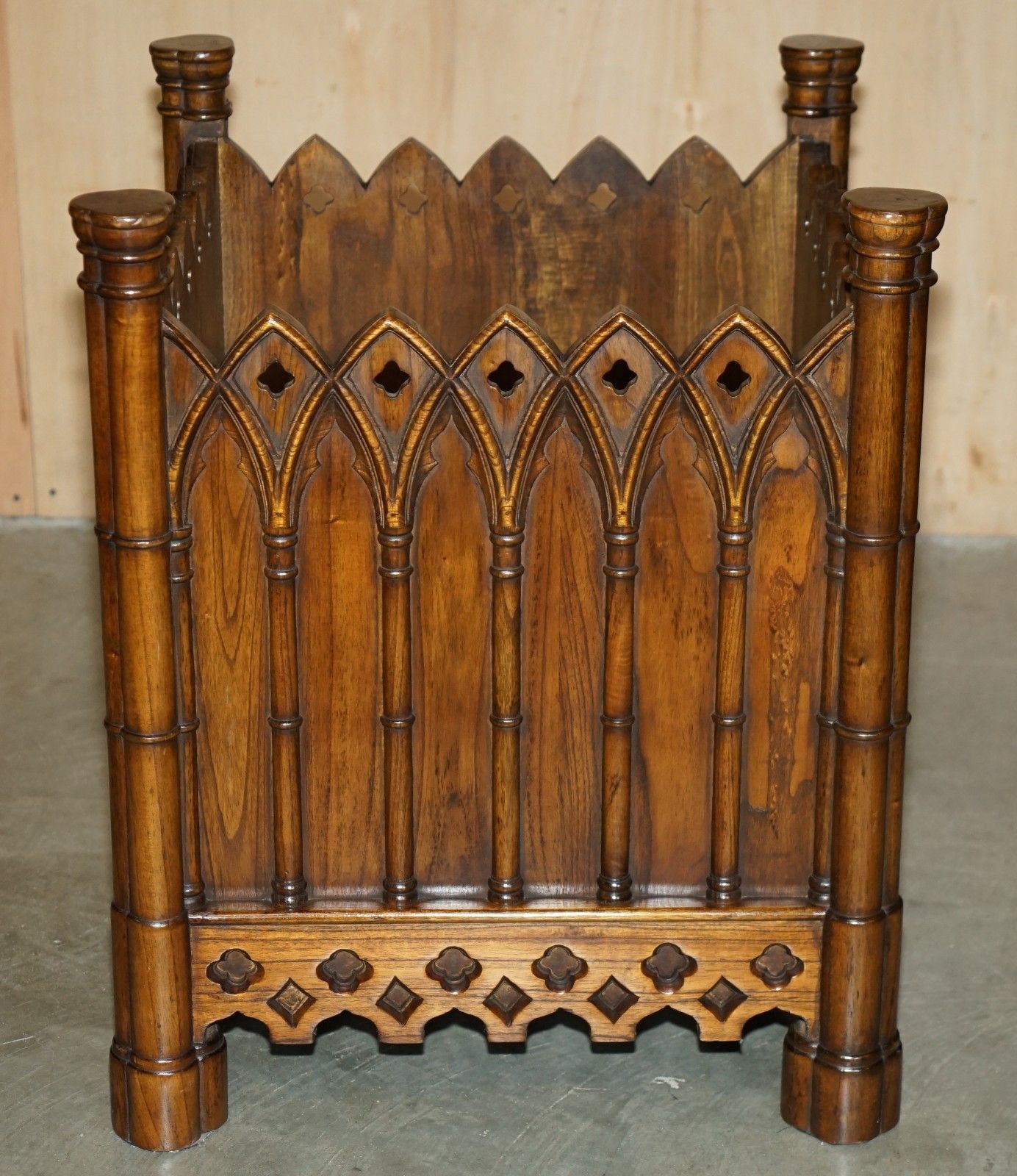 Garden Decor Stunning Pair Of Gothic Revival Extra Large Hand Carved Wooden Planters 72x60cm photo