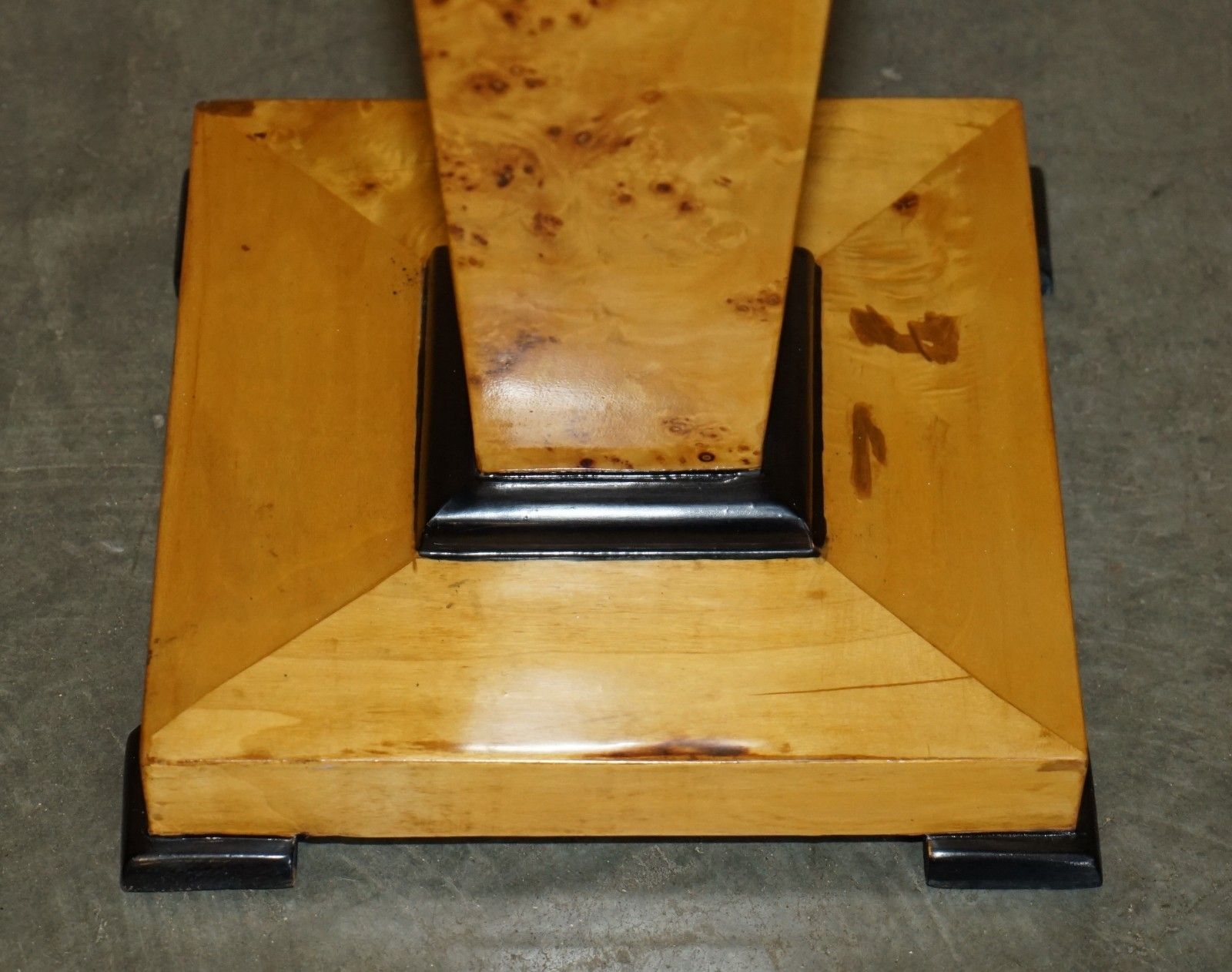 photo furniture Lovely Pair Of Art Deco Biedermeier Style Burr Walnut Plant Jardiniere Stands