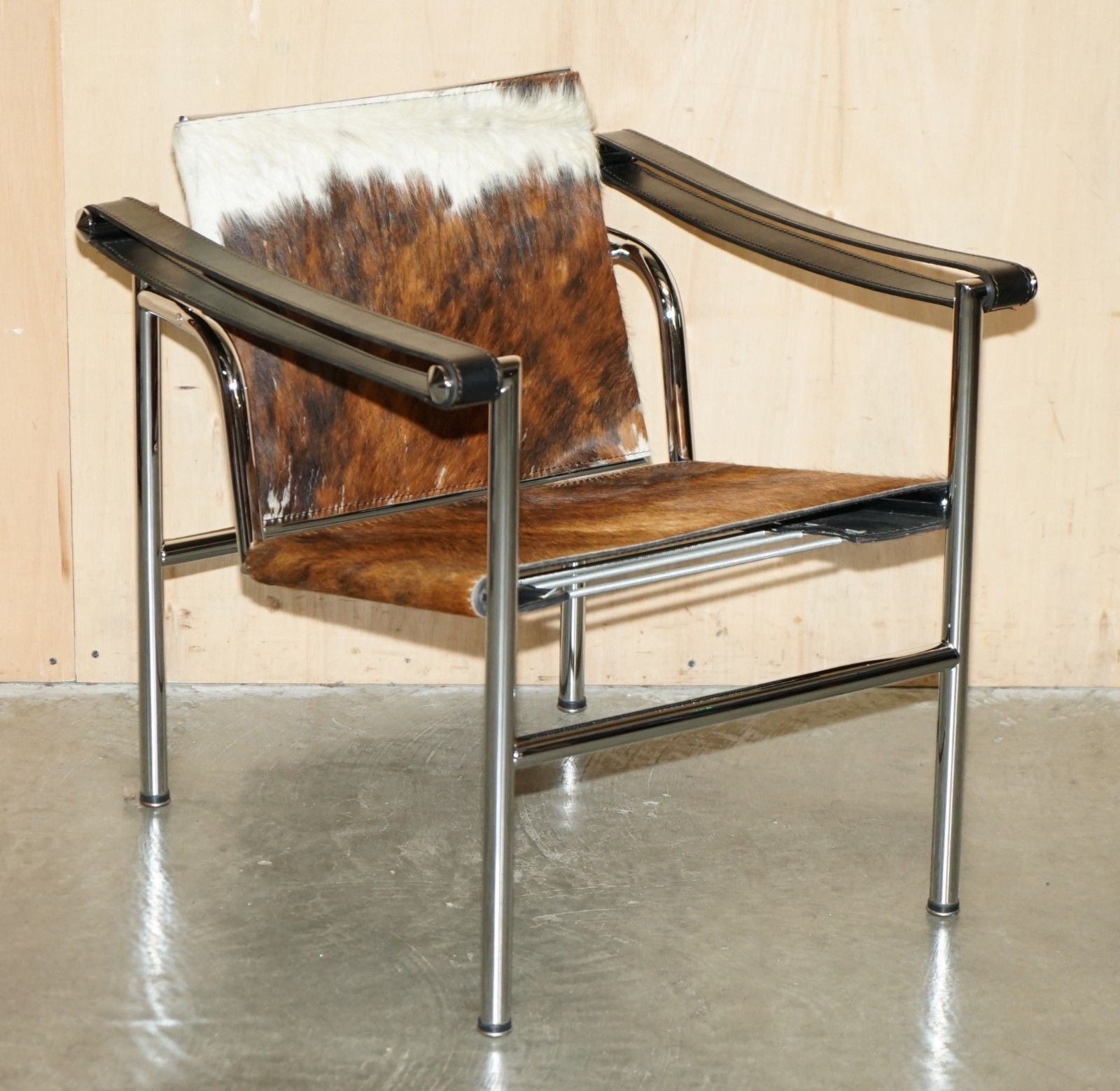 Designer Vintage Mid Century Modern Le Corbusier Cassina Lc1 Pony Hide Armchair photo furniture