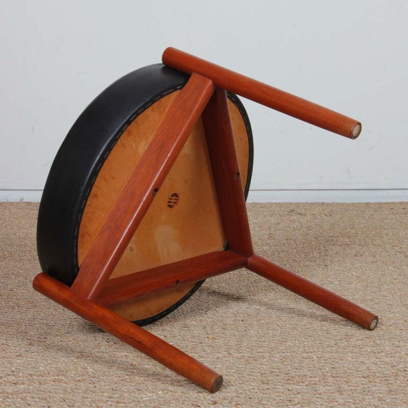 Scandinavian Stool By Hugo Frandsen For Spottrup, 1960s photo Furniture