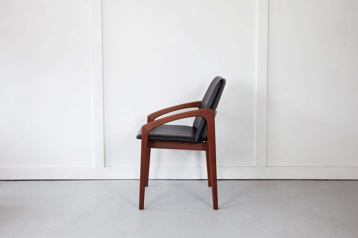 Model 23 Carver Chair By Henning Kjærnulf, Danish, Mid Century photo for sale