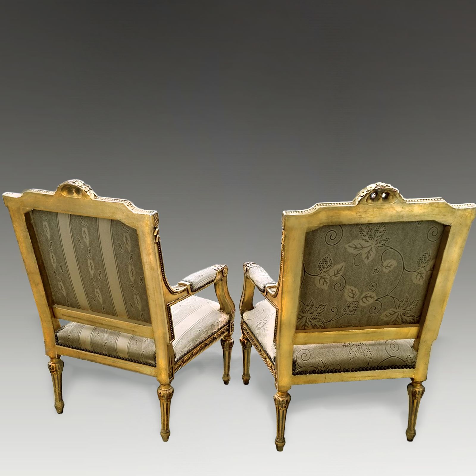 Antique Pair Of French Louis XVI Gold Leaf Fauteuils. photo vinterior